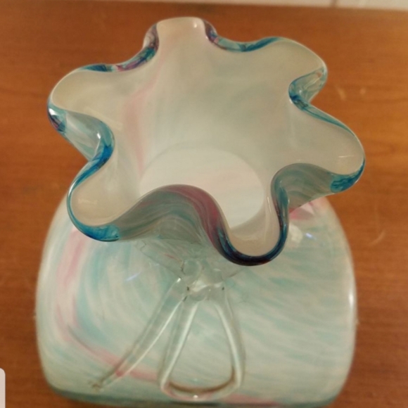 Beautiful colorfull unique glass vase Please go to my page and see other items - Picture 4 of 17